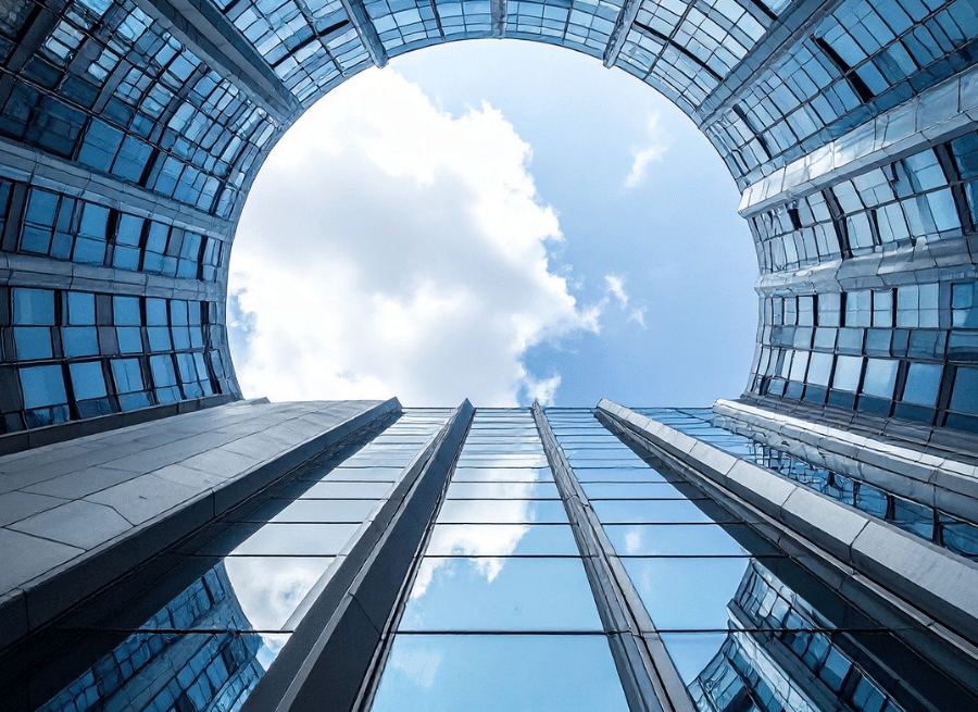 Hudson Yards Reaches Full Office Occupancy as Manhattan Leasing Strengthens